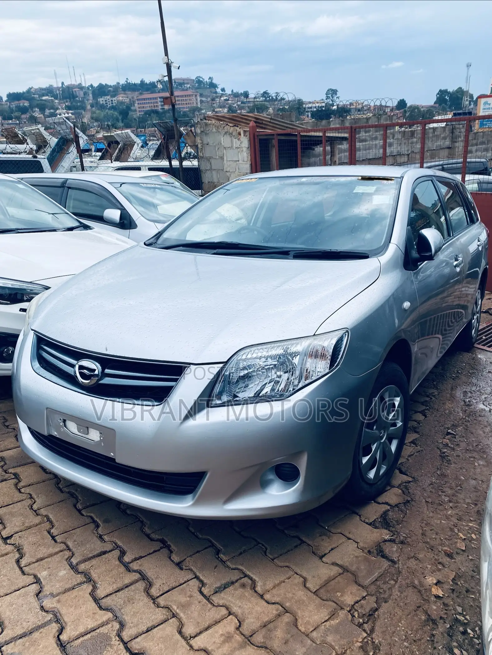 Toyota Corolla Fielder 2011 Silver