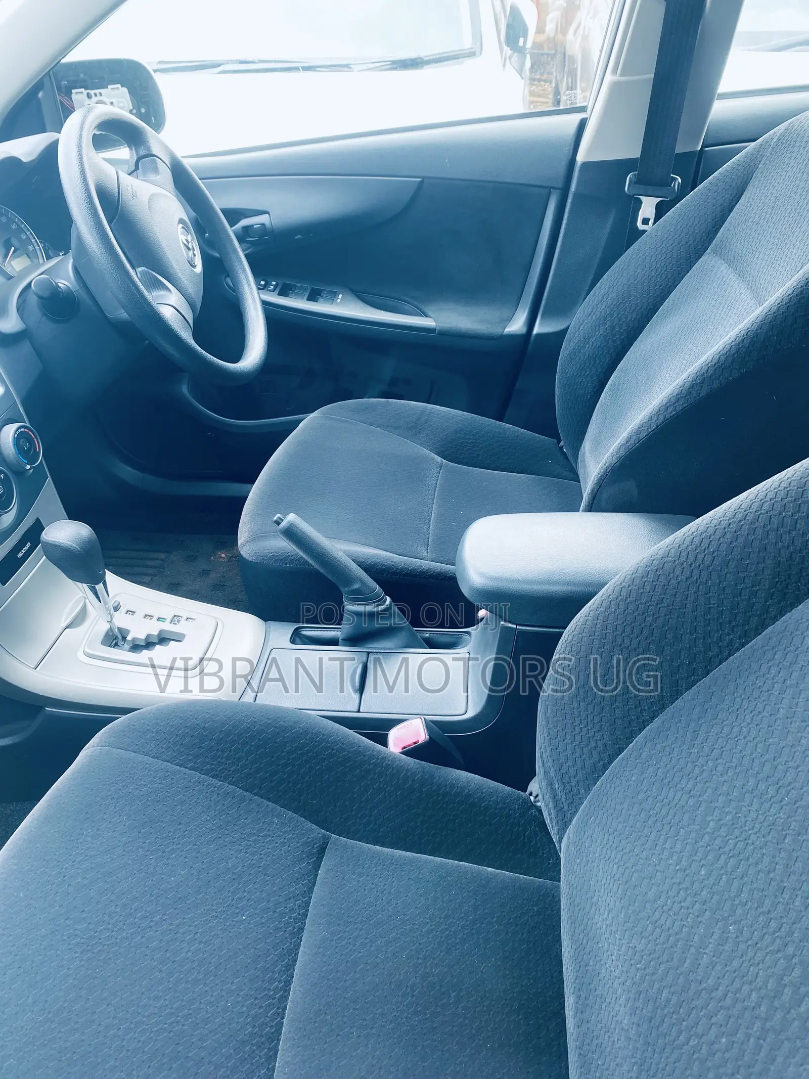 Toyota Corolla Fielder 2011 Silver