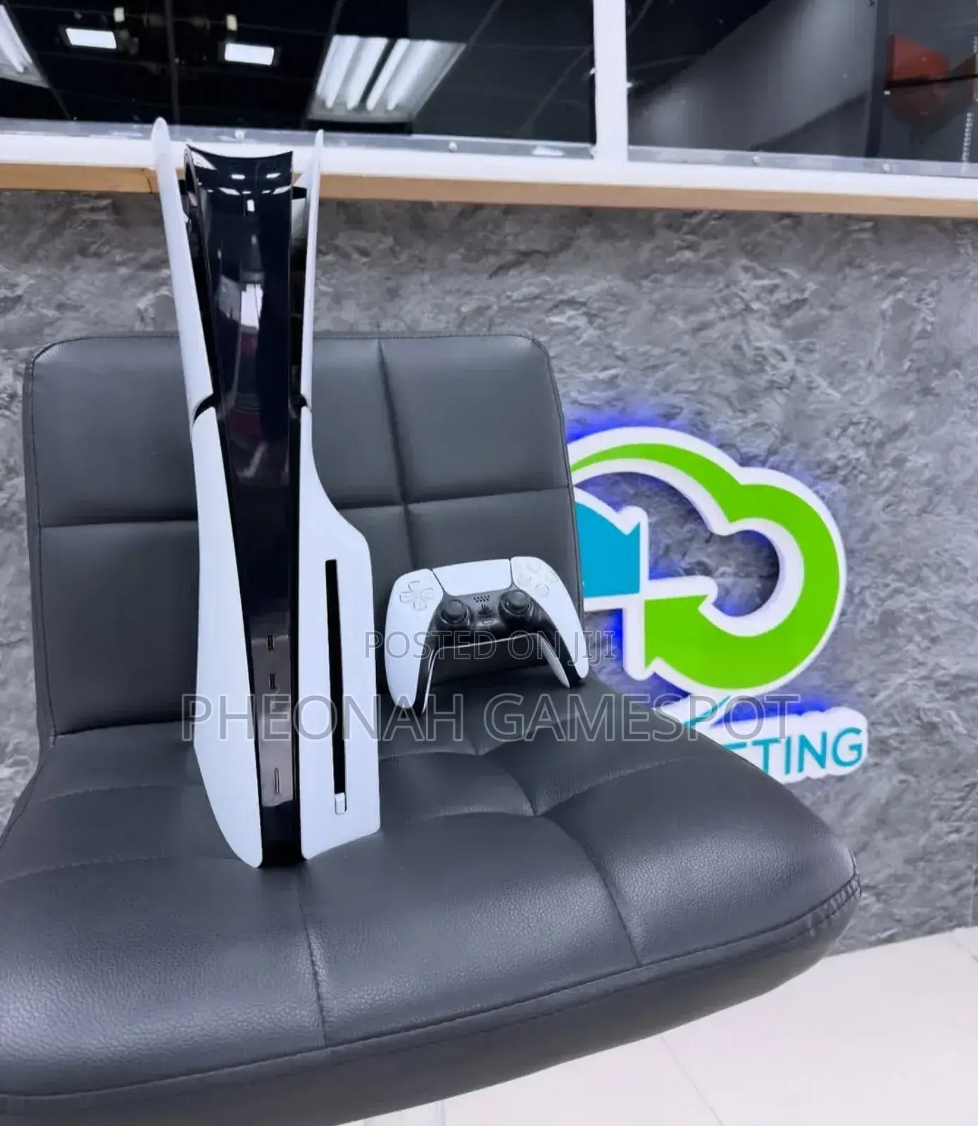 Uk Used Sony Playstation 5 Slim in a Perfect Condition