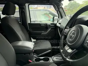 Jeep Wrangler 2018 White