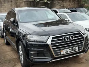 Audi Q7 2017 Black