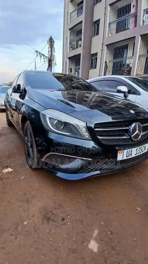 Mercedes-Benz A-Class 2015 Black