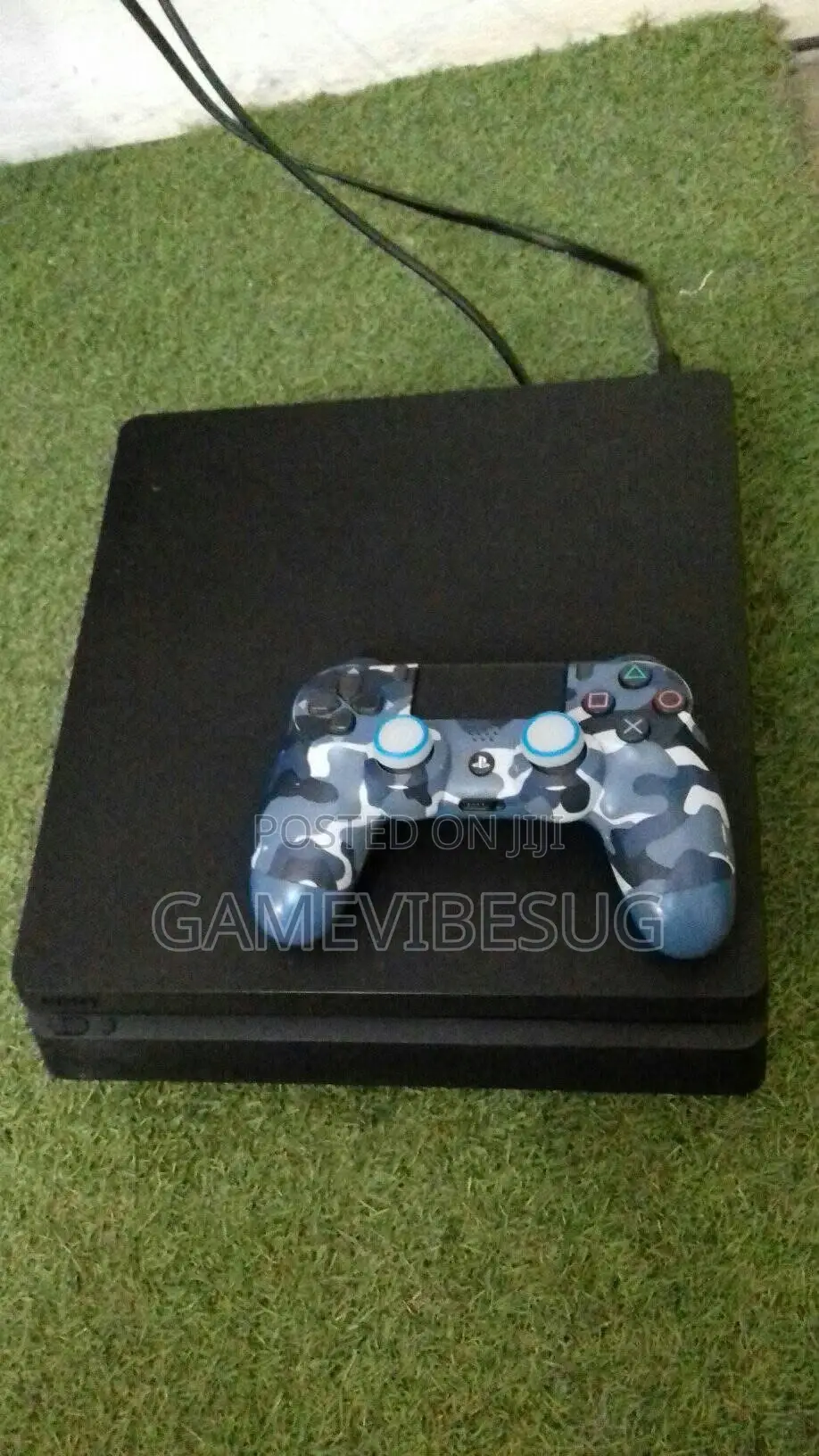 Playstation 4 Slim With (10 Games Installed)