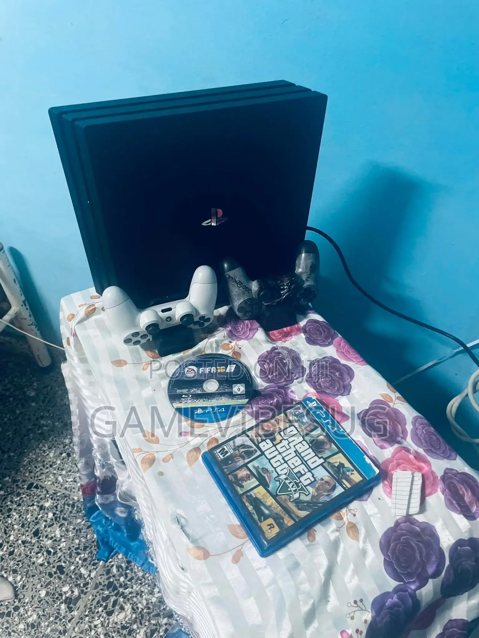 Playstation 4 Pro With (15 Games Installed) Uk Used