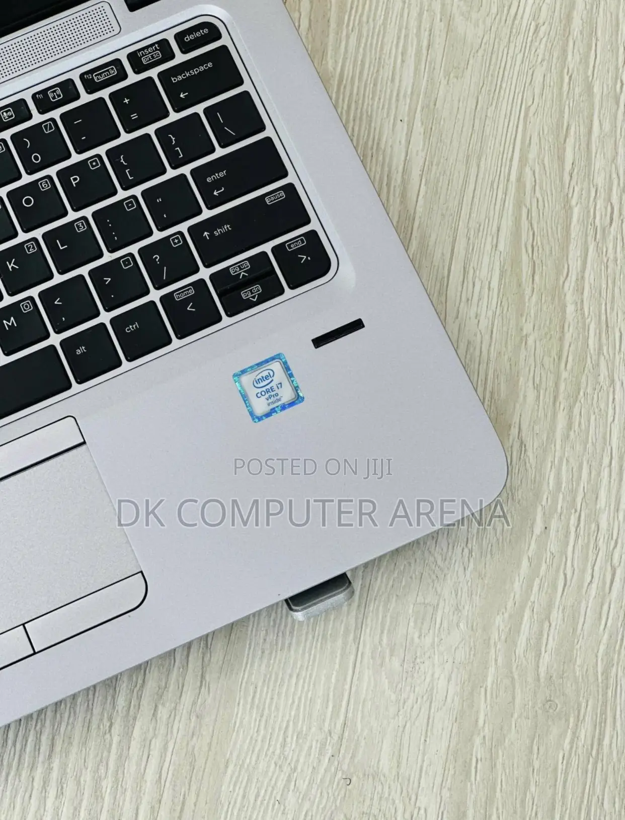 Laptop HP EliteBook 820 G3 8GB Intel Core I7 SSHD (Hybrid) 500GB