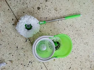 Spin Mop and Bucket System.