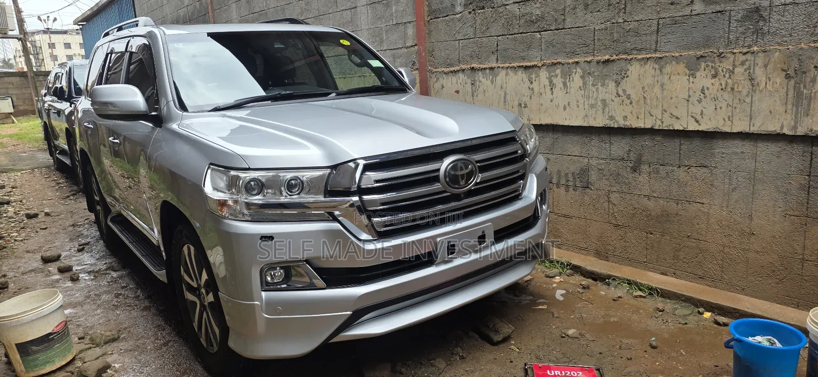 Toyota Land Cruiser 2016 Silver