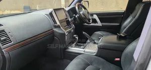 Toyota Land Cruiser 2016 Silver