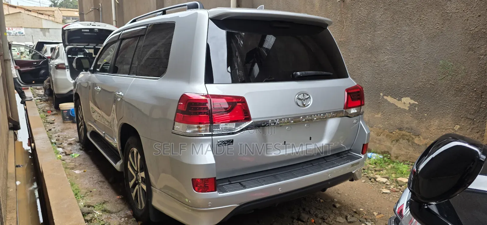 Toyota Land Cruiser 2016 Silver