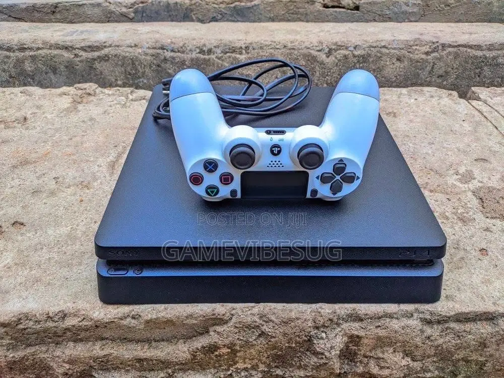 Ps4 Slim (Gaming Kit) 10+ Two Controllers
