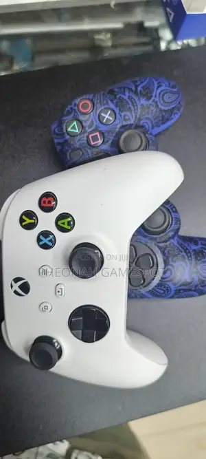 Xbox Series Controller White Color
