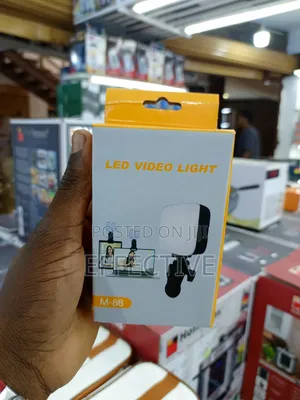 M-88 Led Video Light.