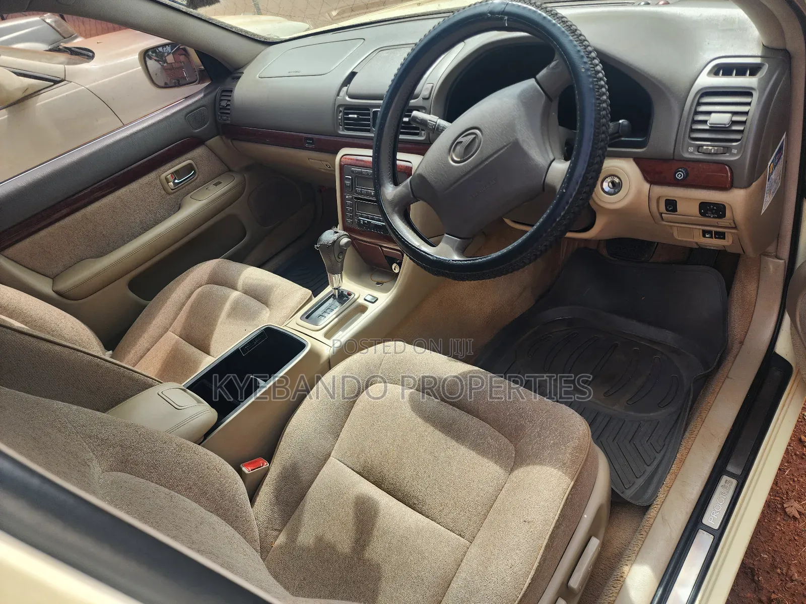 Toyota Progress 2.5 AWD 2003 Gold