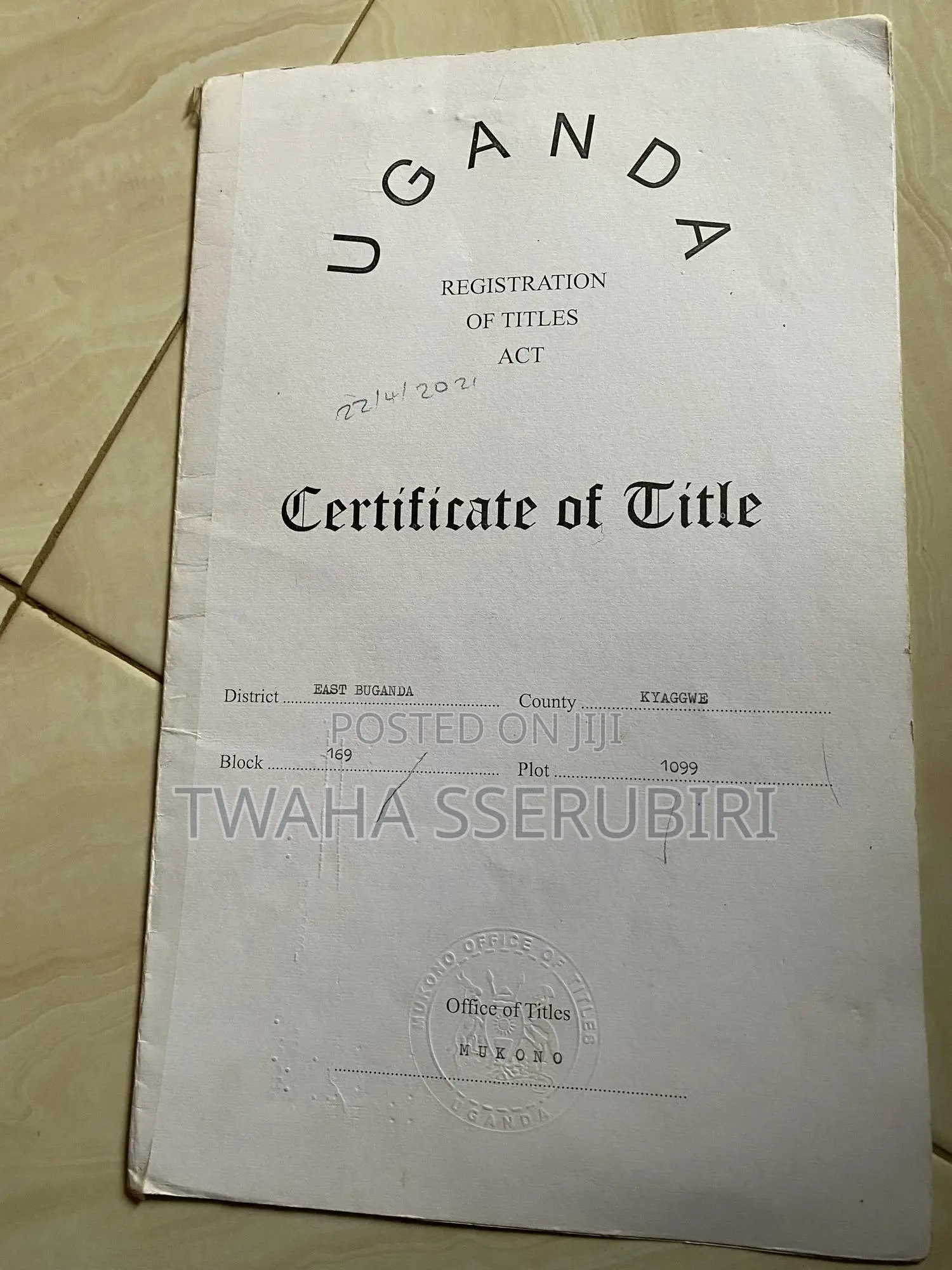 Plot for Sale With Land Title at Hand