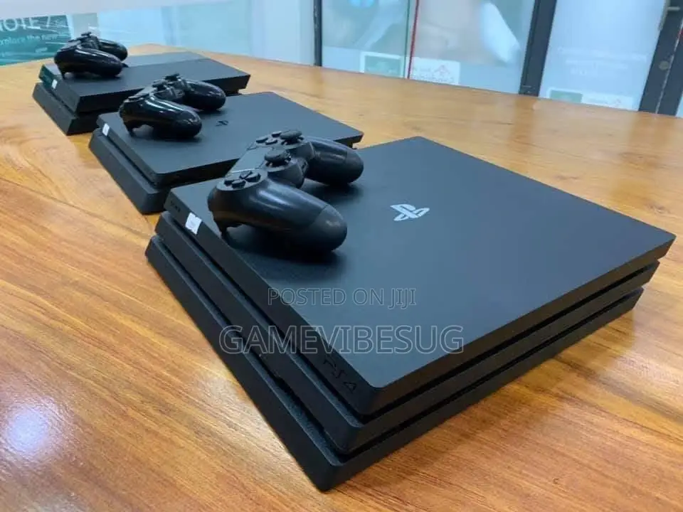 Playstation 4 Pro ( 1tb) 19 Games