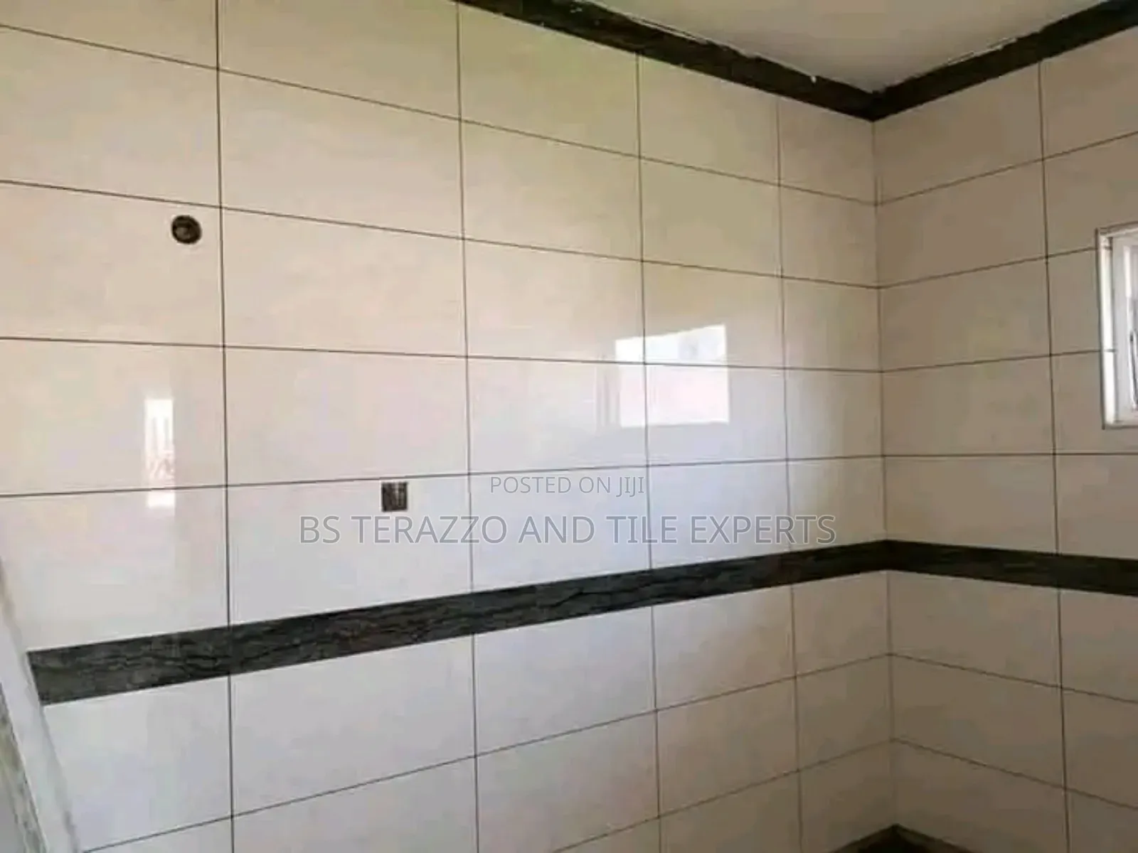 Tiling Experts444