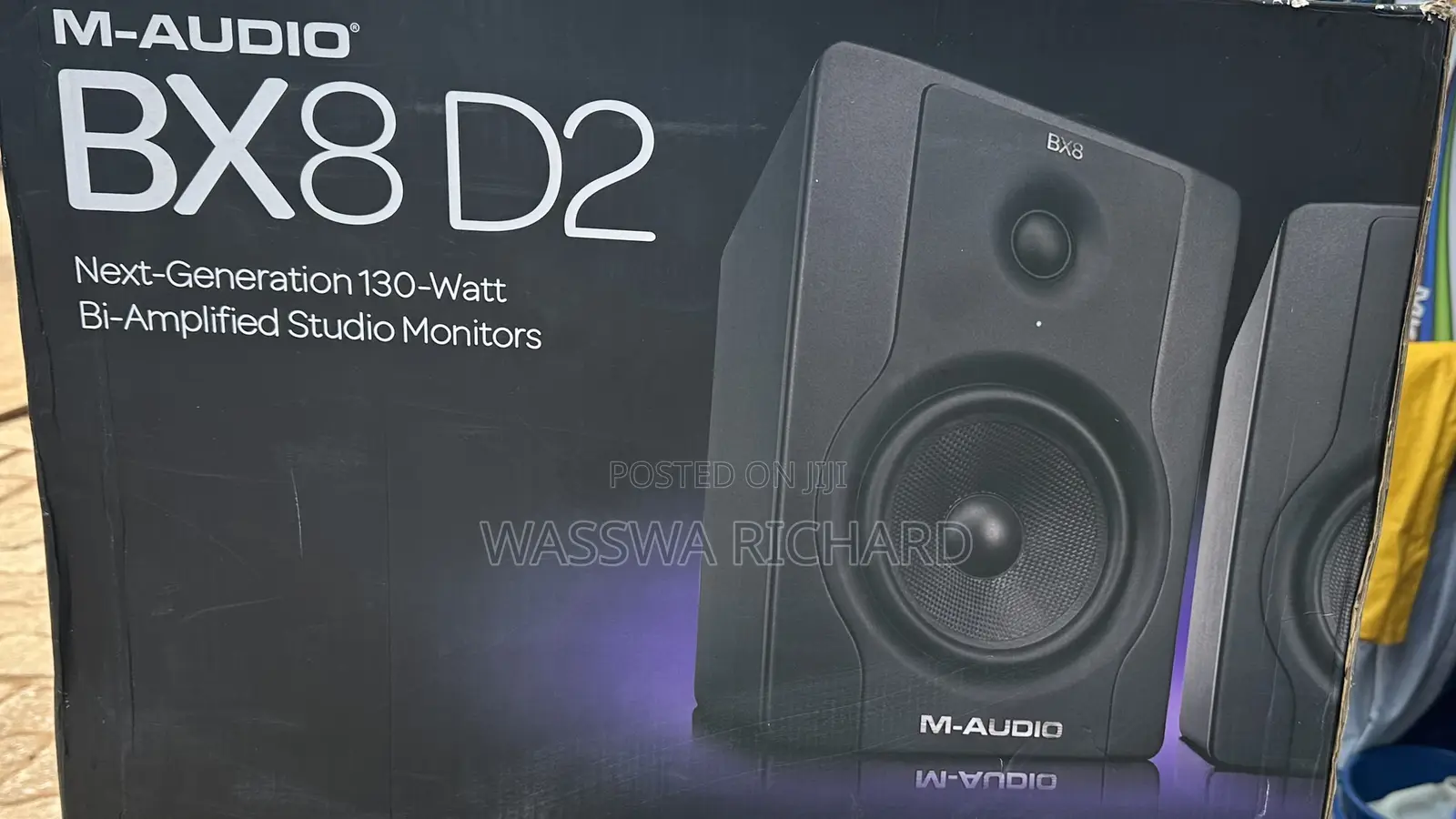 Studio Monitor Bx8 D2