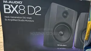 Studio Monitor Bx8 D2