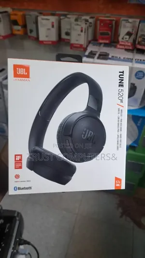 JBL Tune 520bt Wireless on-Ear Headphones.