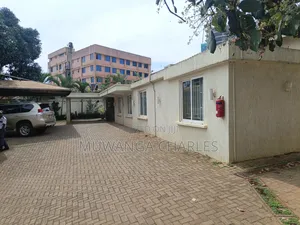 24decimals on Quick Sale in Bukoto Street Kololo