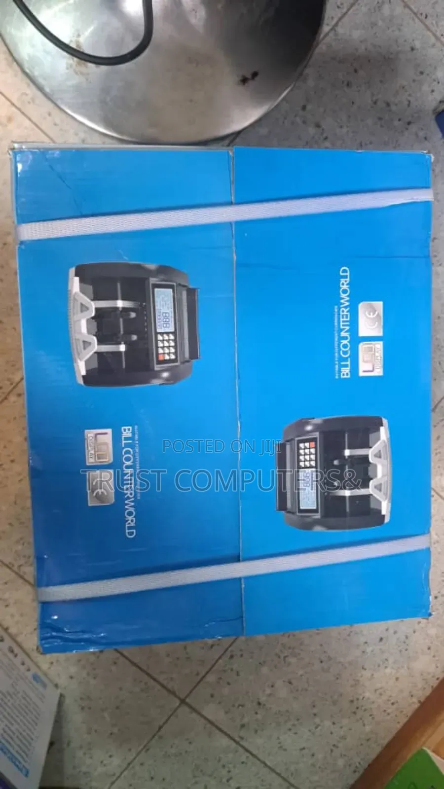 Money Counting Machine.