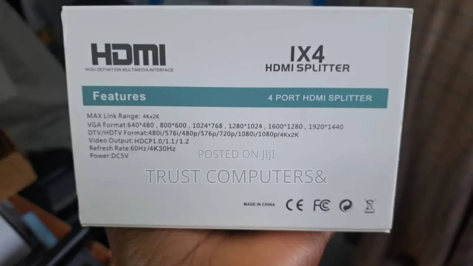 An Ix4 4-Port Hdmi Splitter