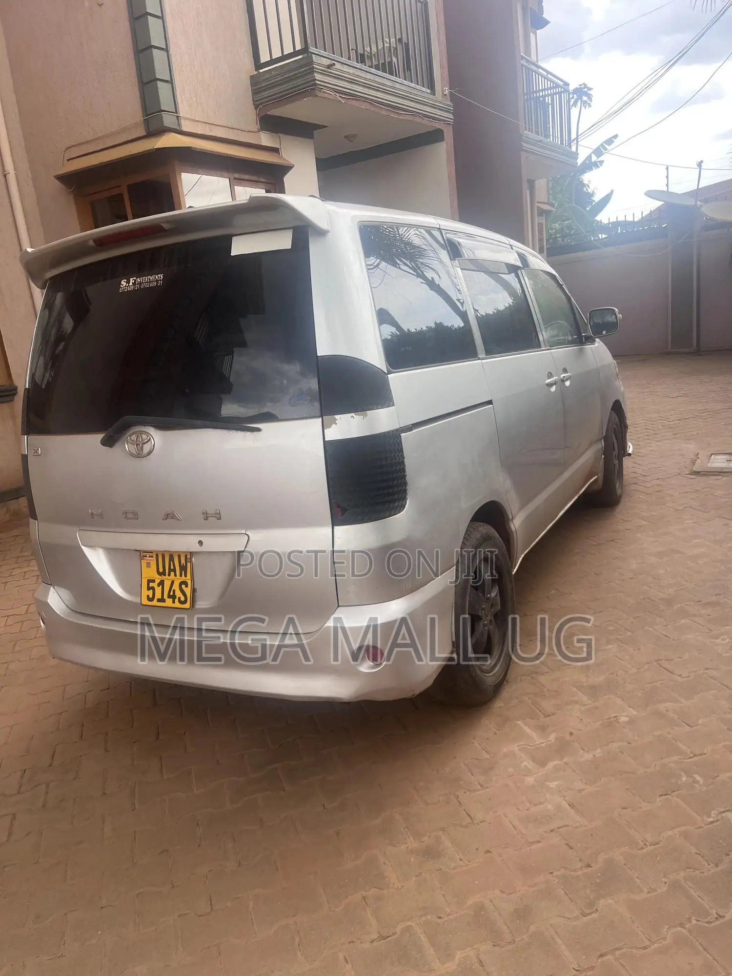 Toyota Noah 2.0 FWD (8 Seater) 2002 Silver