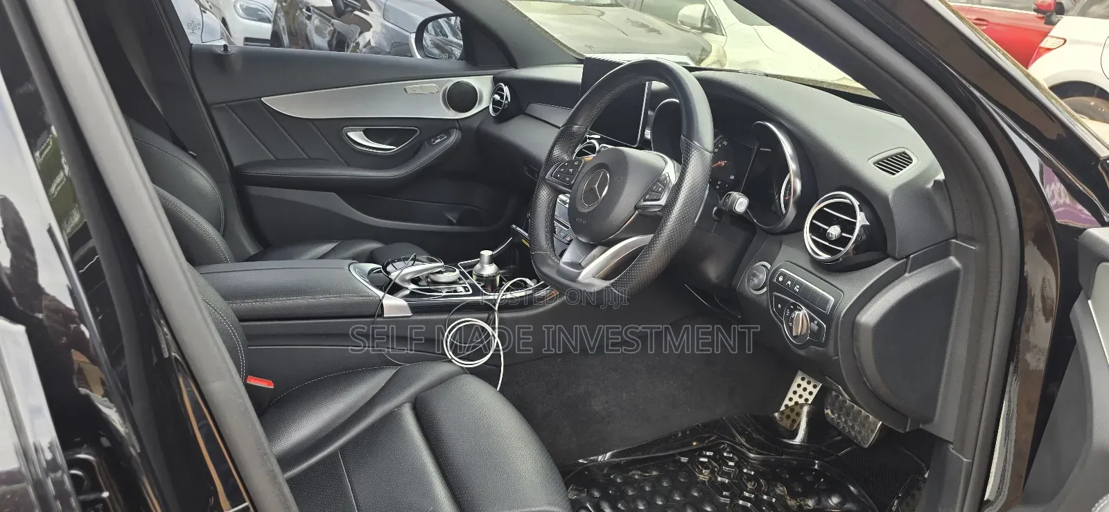 Mercedes-Benz C180 2017 Black