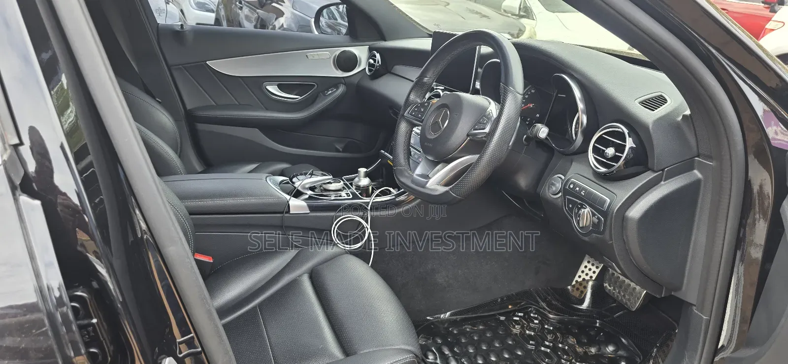 Mercedes-Benz C180 2017 Black