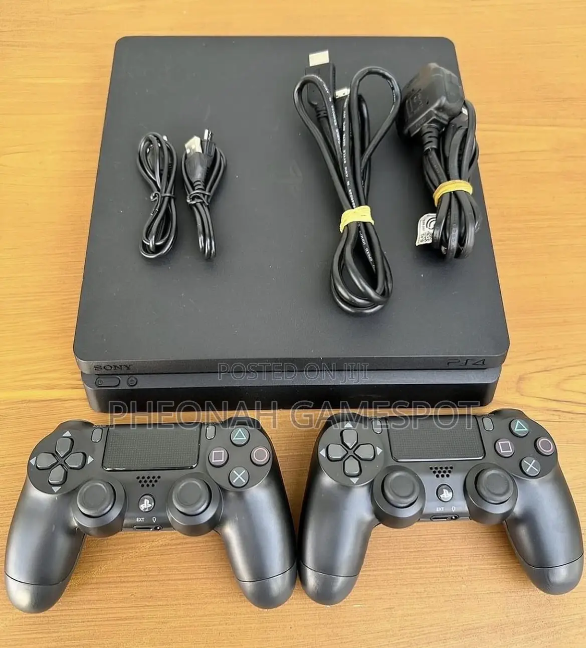 Ps4 Slim Very Clean With 2 Controllers and 15 Games Included