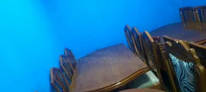Shinny 6 Seater Wooden Dinning Table