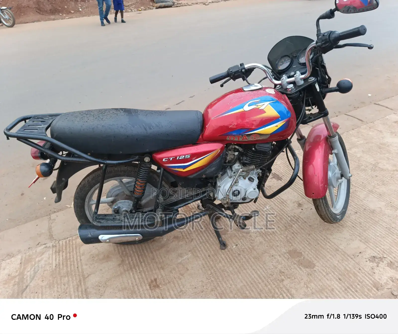 Bajaj Boxer 125 2022 Red