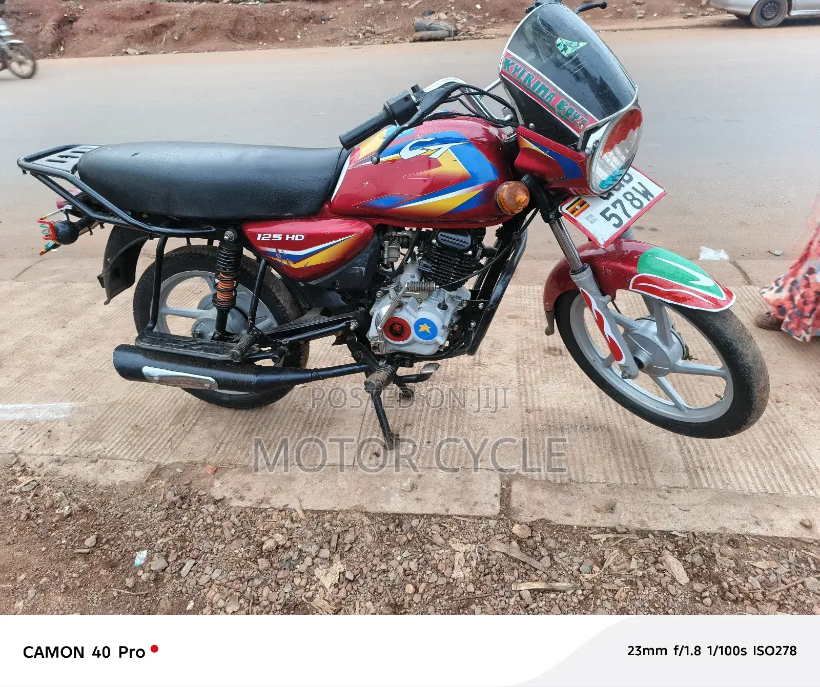 Bajaj Boxer 125 2024 Red