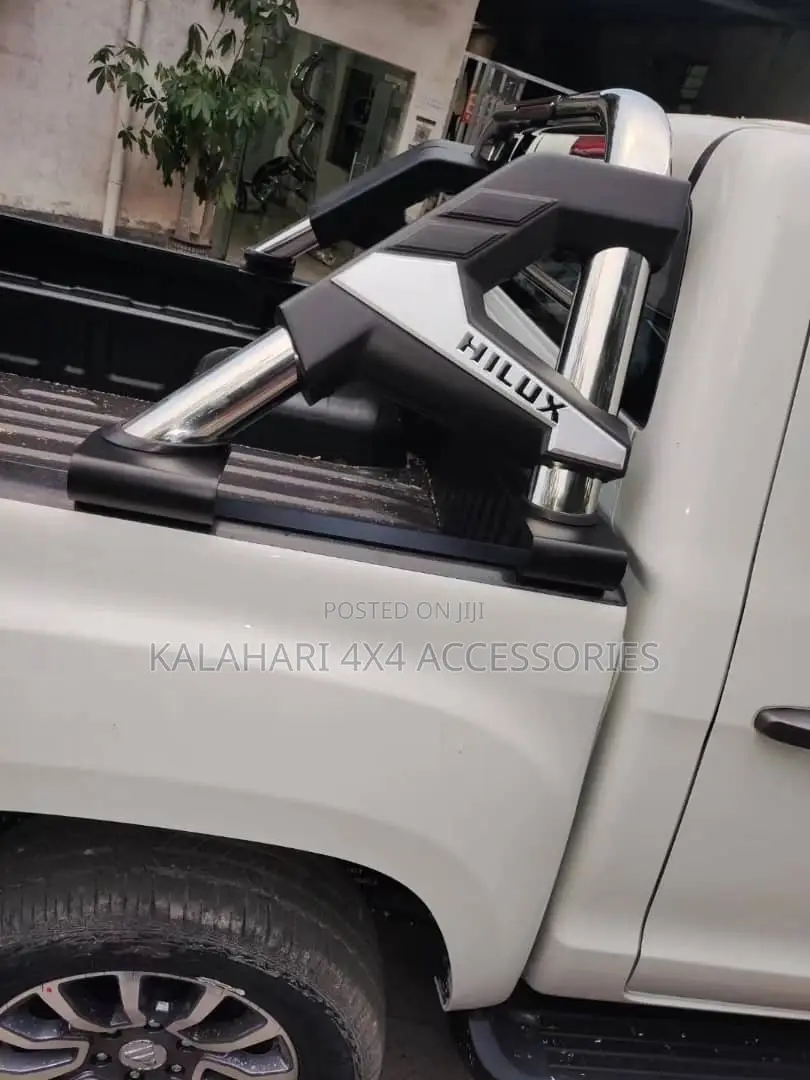 High Quality Stainless Steel Sport Roll Bar for Hilux