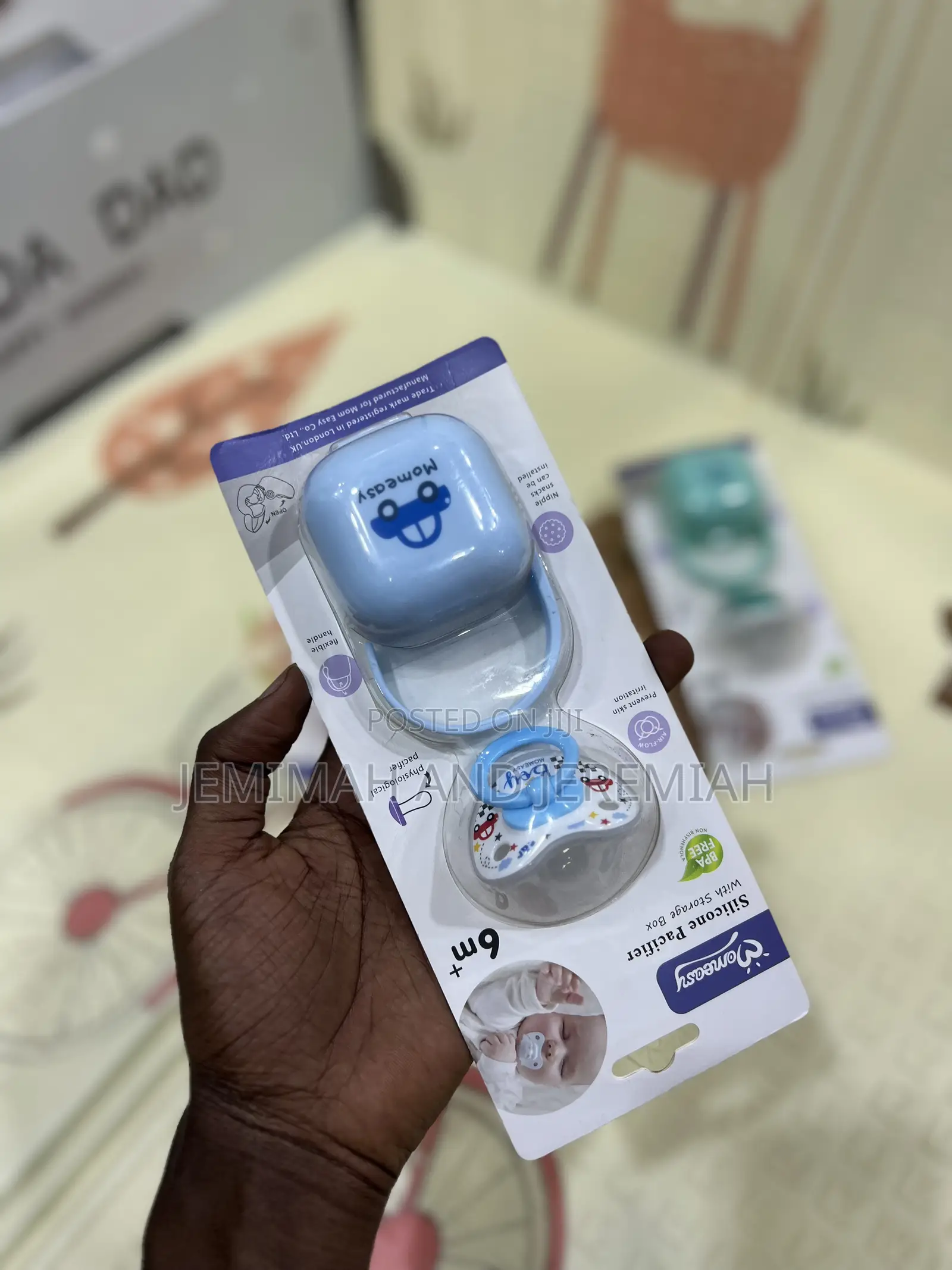 Baby Pacifier Set With Storage Box