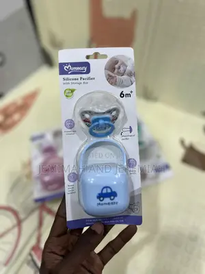 Baby Pacifier Set With Storage Box