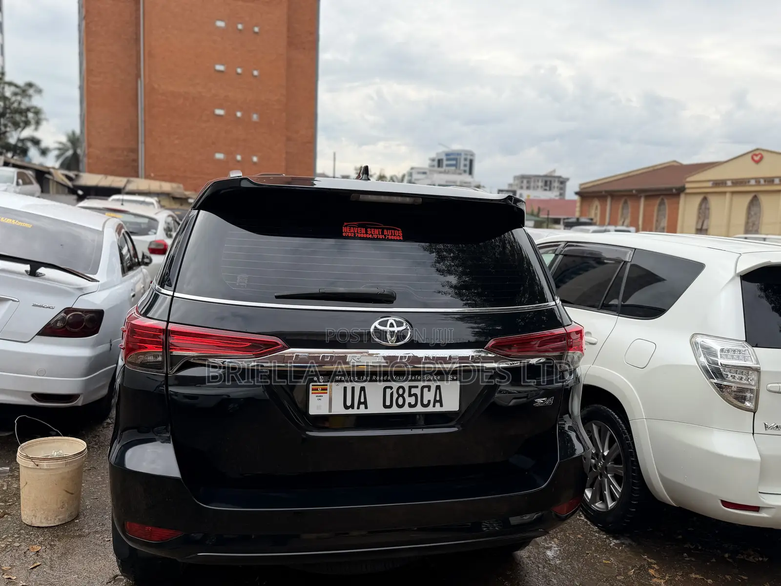 Toyota Fortuner 2016 Black