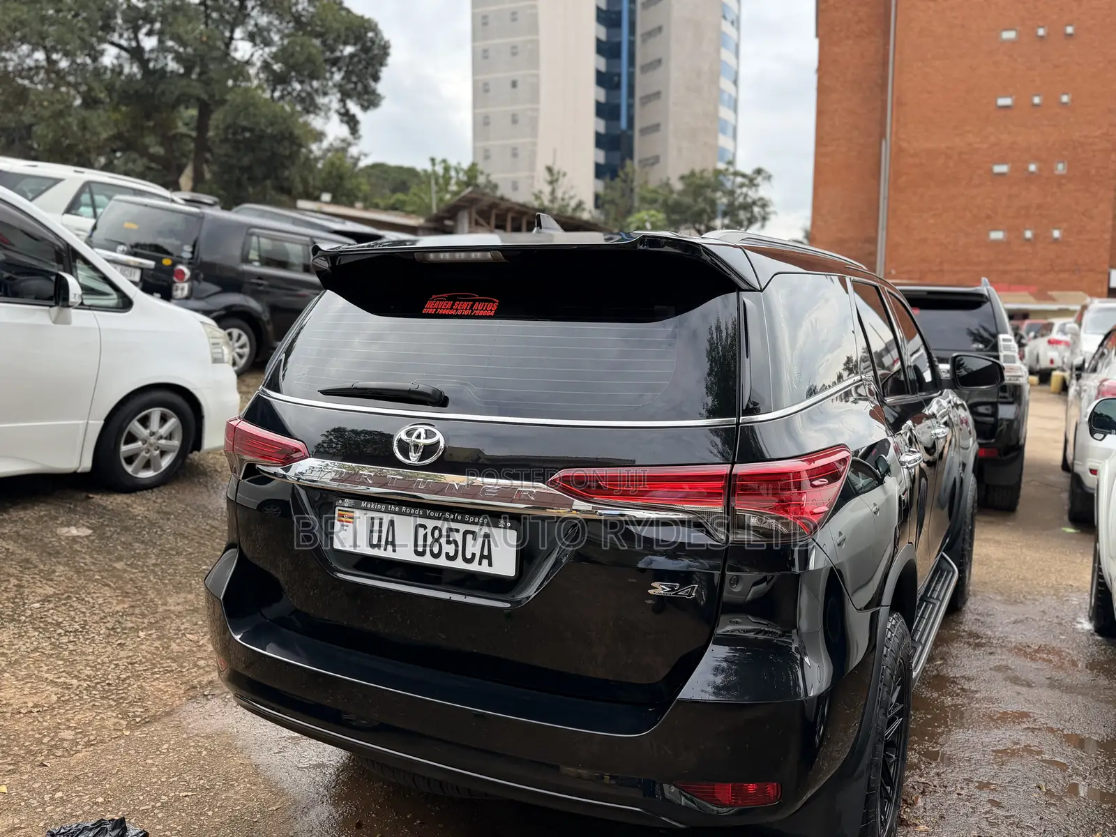 Toyota Fortuner 2016 Black