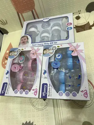 New Born Baby Feeding Bottle Set