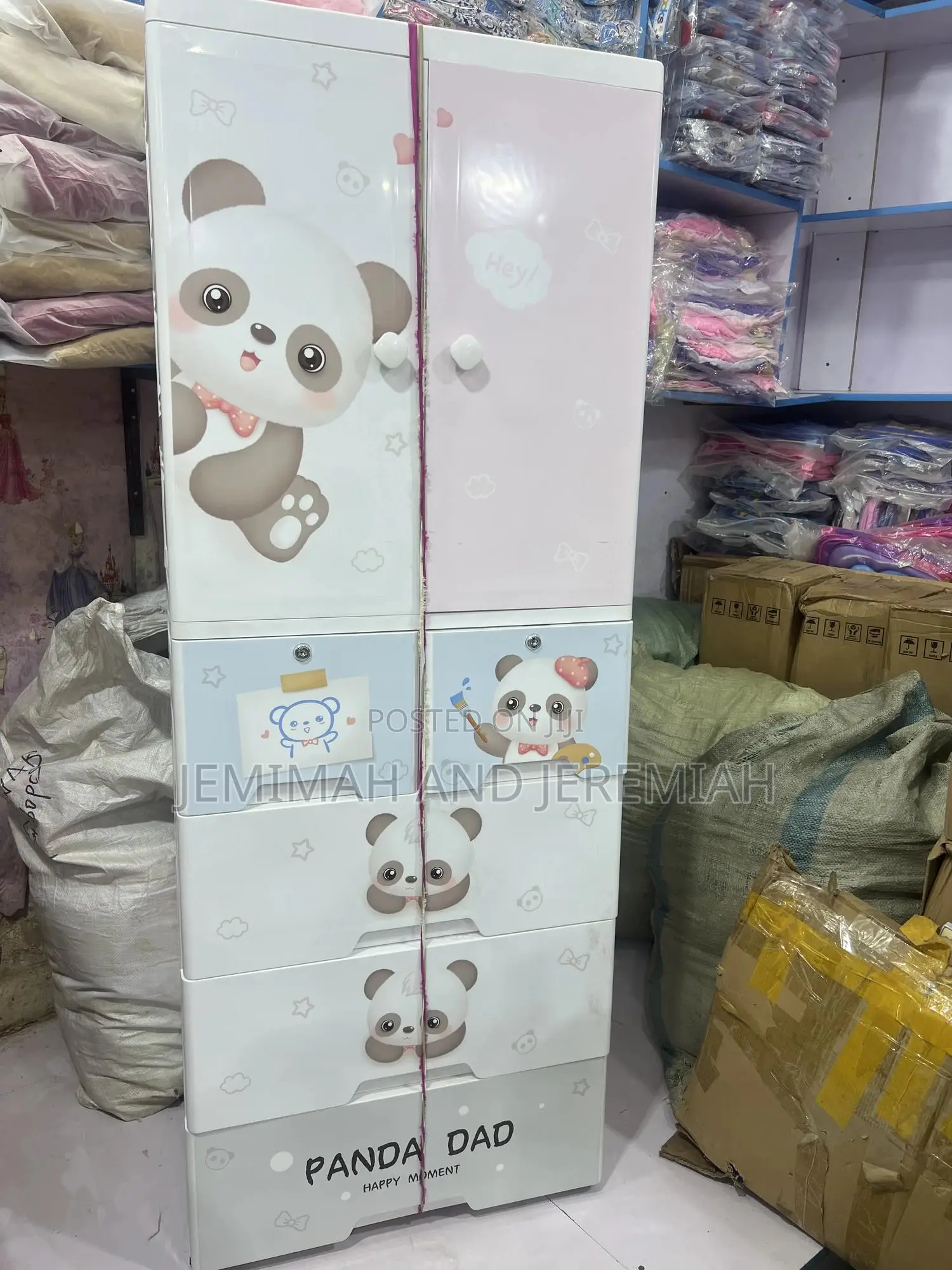 Babies And Kids Cloth Storage Wardrobe/Cabinet