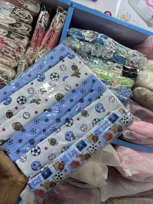 6 Piece Set of Baby Bedsheets