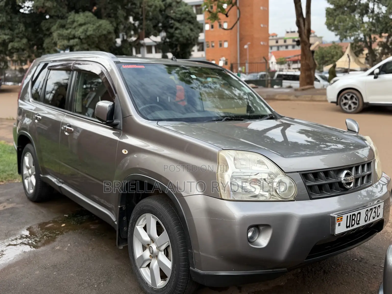 Nissan X-Trail 2010 Silver
