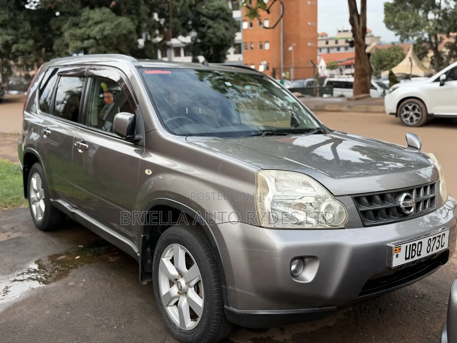 Nissan X-Trail 2010 Silver
