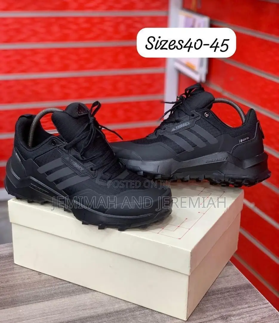 Sports Breathable and Casual Sneakers