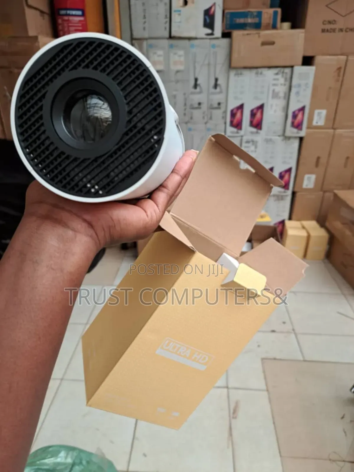 Hy300 Ultra Hd Portable Mini Projector.