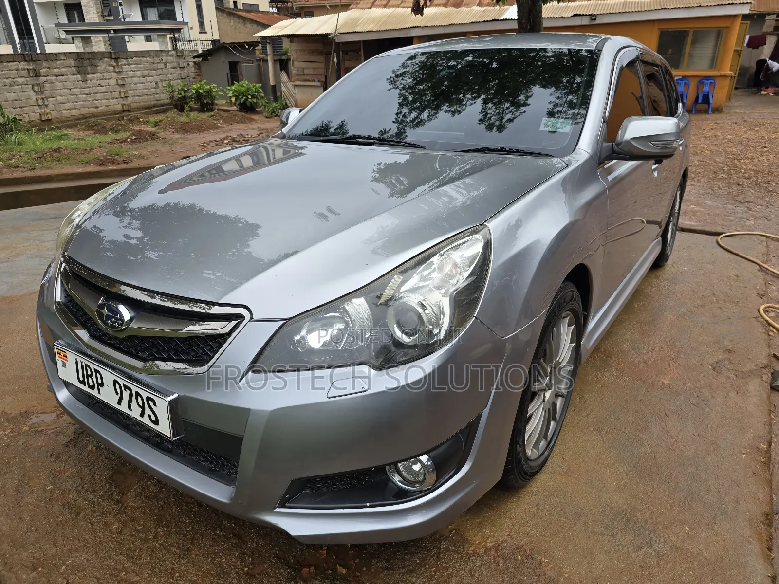Subaru Legacy 2.0D Estate 2010 Silver
