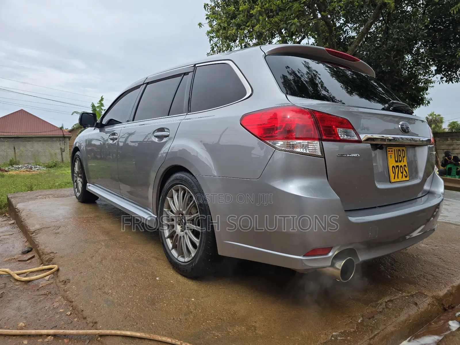 Subaru Legacy 2.0D Estate 2010 Silver