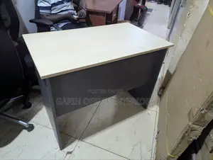Simple Desk for Both Home Study and Office Used, 1 Metre