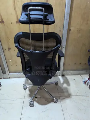 Second Hand Nice Looking Executive Back Mesh Office Chair
