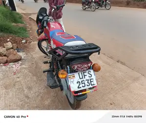Bajaj Boxer 125 2024 Red